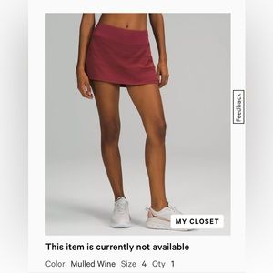 Pace Rival Mid-Rise Skirt
NWT $68 Mulled Wine